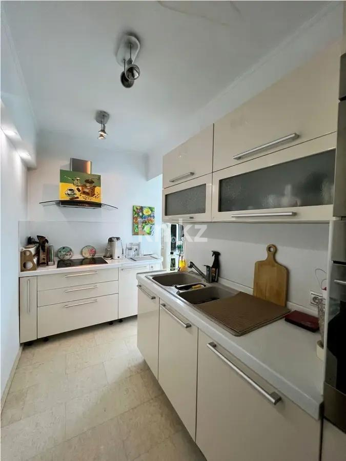 Продажа 3-комнатной квартиры, 119 м², мкр-н Самал-3, дом  22 в Алматы - фото 4