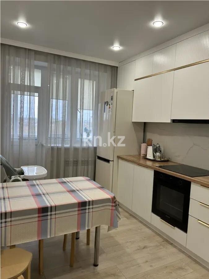 Продажа 1-комнатной квартиры, 38.2 м² в Астане - фото 2