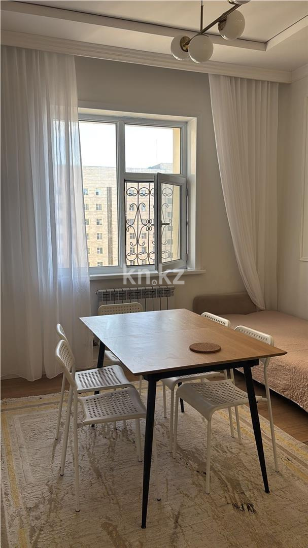 Продажа 2-комнатной квартиры, 70 м², ул. Акмешит - Продажа  двухкомнатных квартир в Астане с фото фото 2 из 10