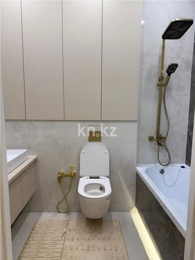 Продажа 1-комнатной квартиры, 42 м², ул. Е-36, дом  4 в Астане - фото 5