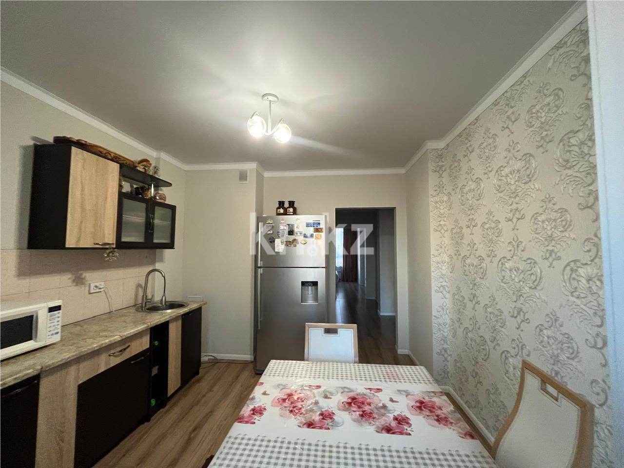 Продажа 3-комнатной квартиры, 88.4 м², ул. Нажимеденова в Астане - фото 4