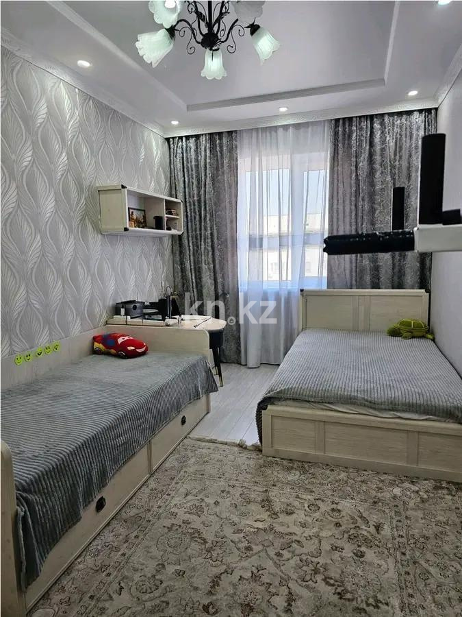 Продажа 4-комнатной квартиры, 98 м², мкр-н Аксай-1, дом  13 в Алматы - фото 4