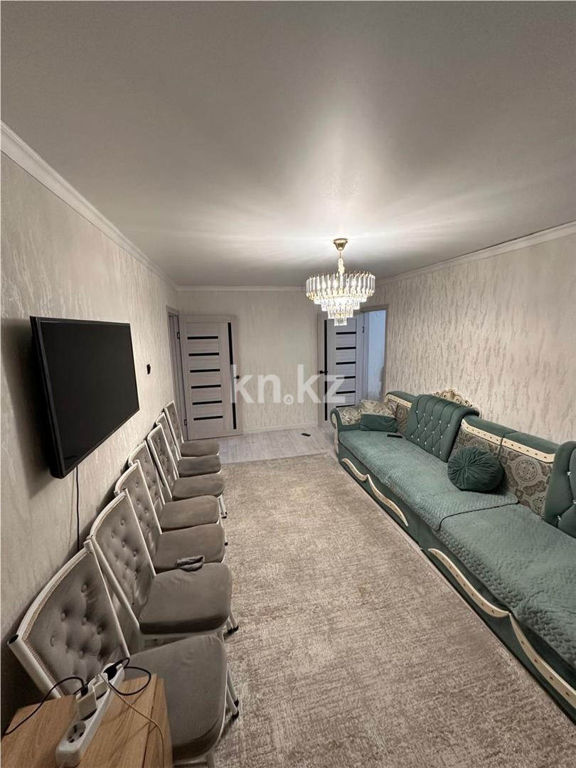 Продажа 2-комнатной квартиры, 48 м², пр. Республики - Продажа  двухкомнатных квартир в Караганде фото 1 из 12