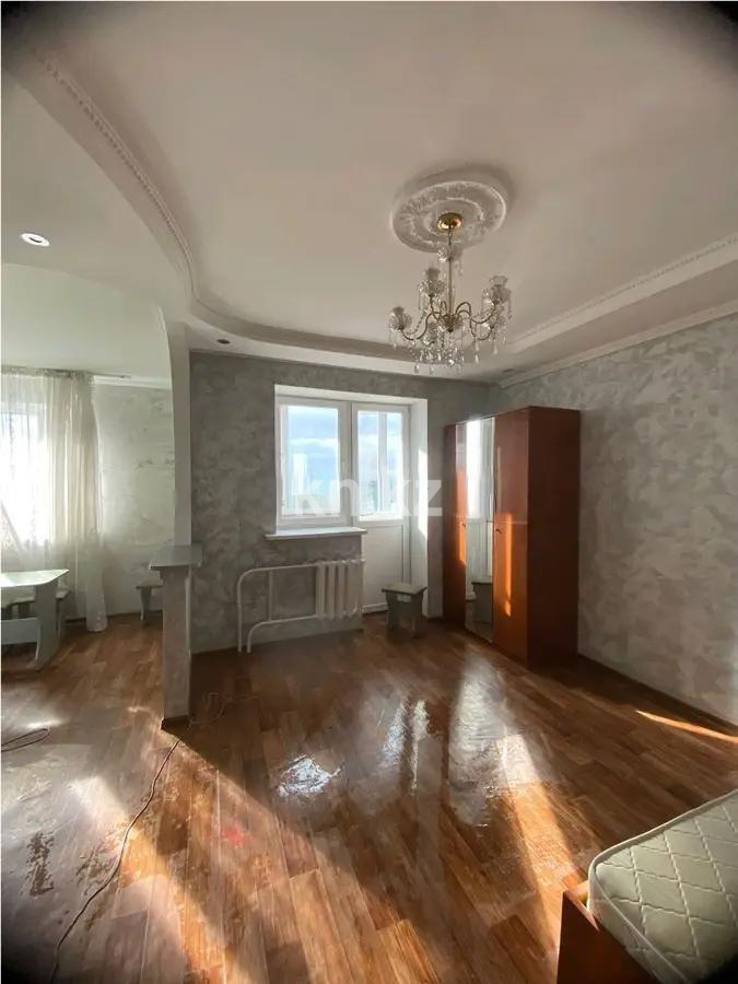 Продажа 1-комнатной квартиры, 36 м², ул. Иманова, дом  41 в Астане - фото 2