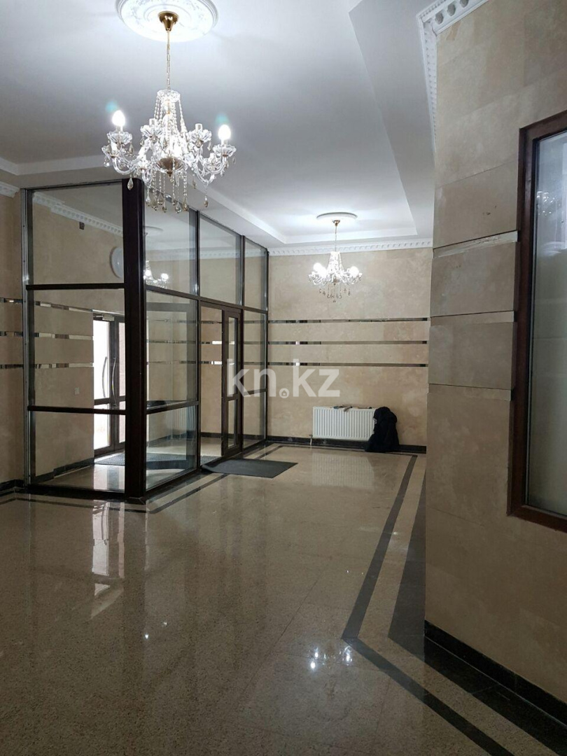 Продажа 3-комнатной квартиры, 125 м², пр. Мангилик Ел, дом  27 в Астане - фото 10