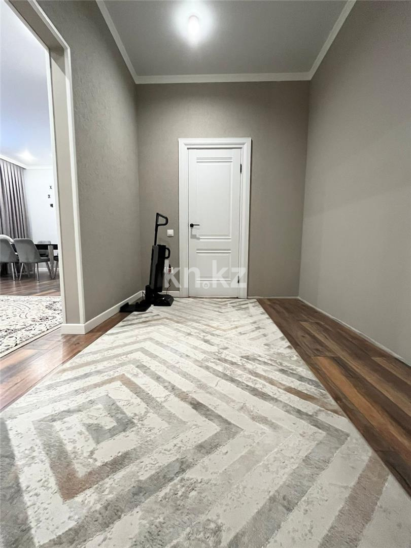 Продажа 2-комнатной квартиры, 66 м², ул. Ашимова - Продажа квартир в Караганде фото 10 из 13