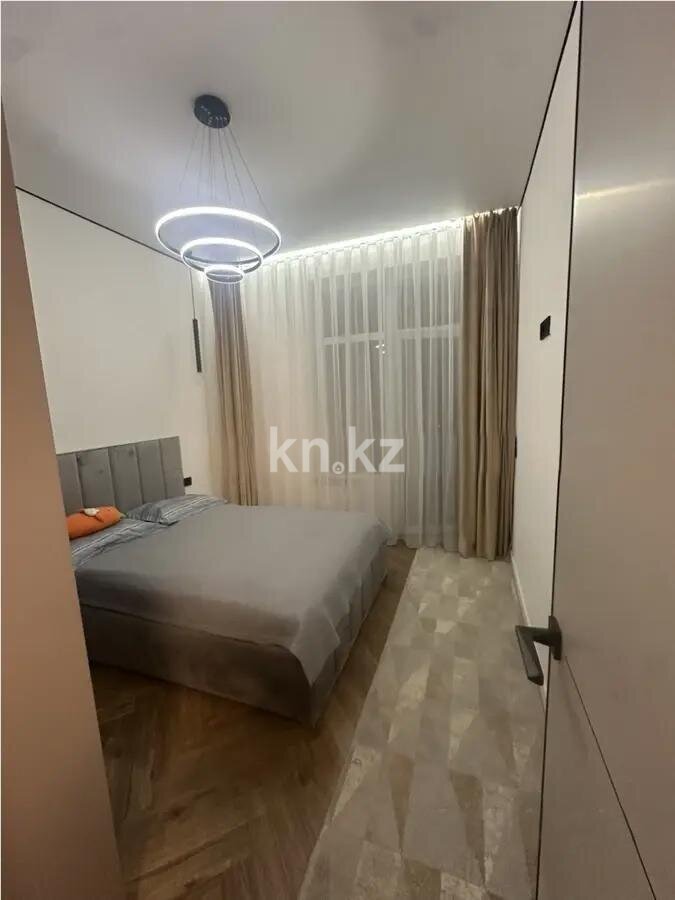 Продажа 4-комнатной квартиры, 83.7 м² в Астане - фото 2