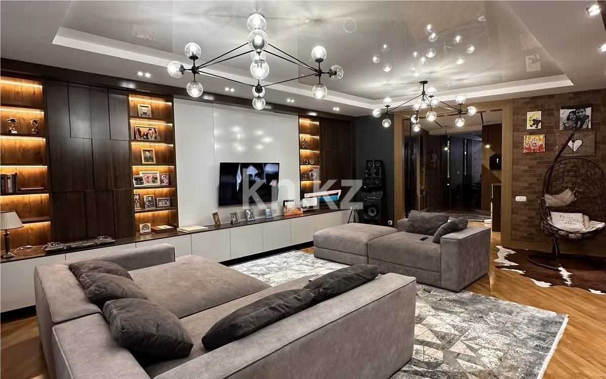 Продажа 2-комнатной квартиры, 102 м², пр. Кабанбай батыра, дом  2/7 в Астане