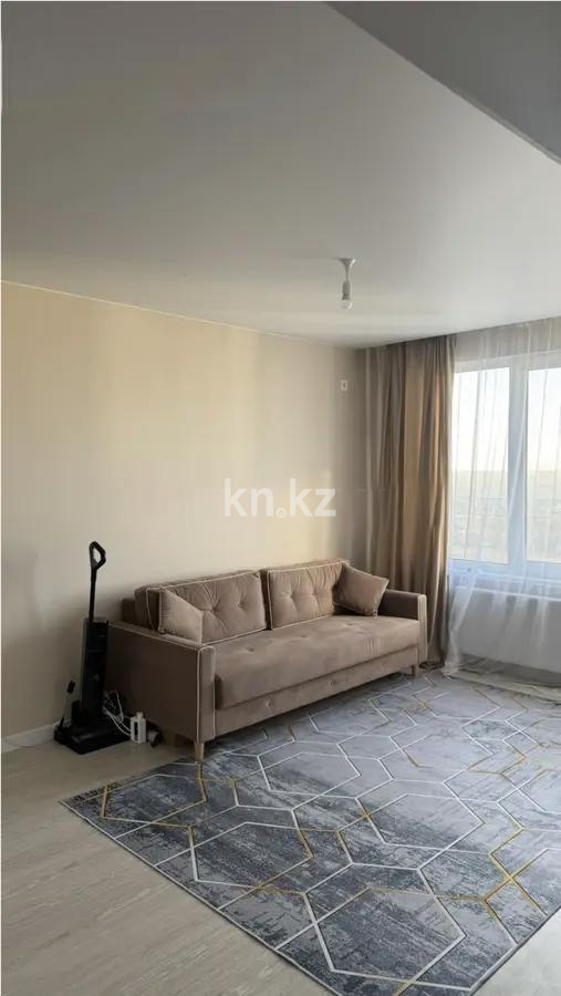 Продажа 2-комнатной квартиры, 52.6 м², ул. Е-652, дом  18 в Астане