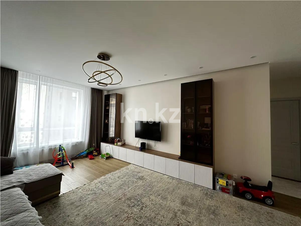 Продажа 3-комнатной квартиры, 105 м², ул. Бокейхана, дом  44 - Продажа  трехкомнатных квартир в Астане без посредников с фото фото 1 из 5