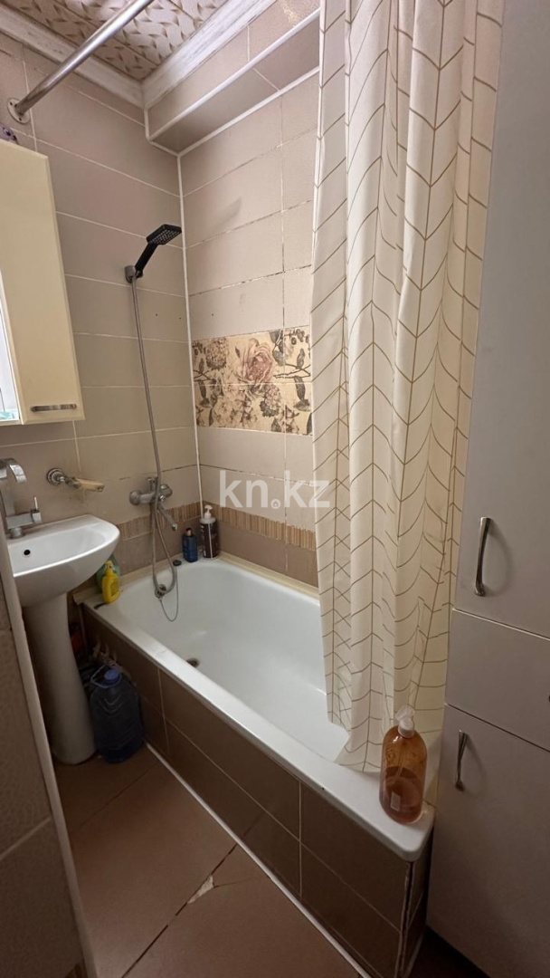 Продажа 4-комнатной квартиры, 80 м² - Недвижимость в Шымкенте фото 5 из 7