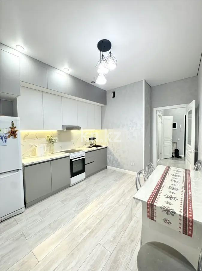Продажа 1-комнатной квартиры, 42 м², ул. Нажимеденова, дом  13/1 в Астане - фото 3