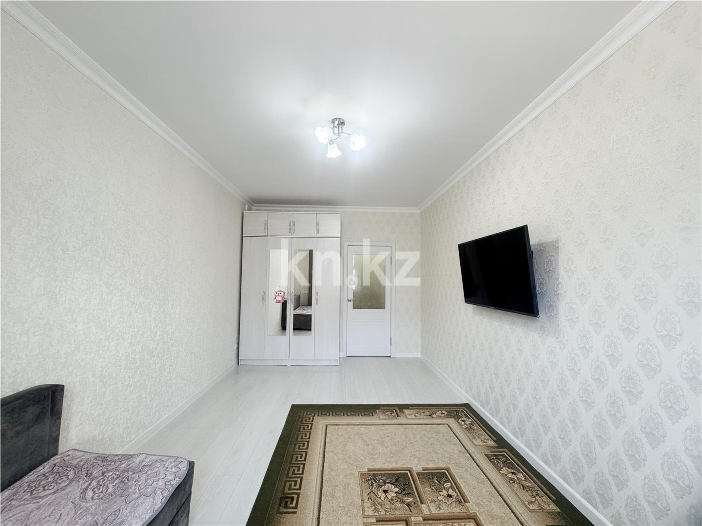Продажа 1-комнатной квартиры, 38 м², пр. Улы Дала в Астане - фото 2