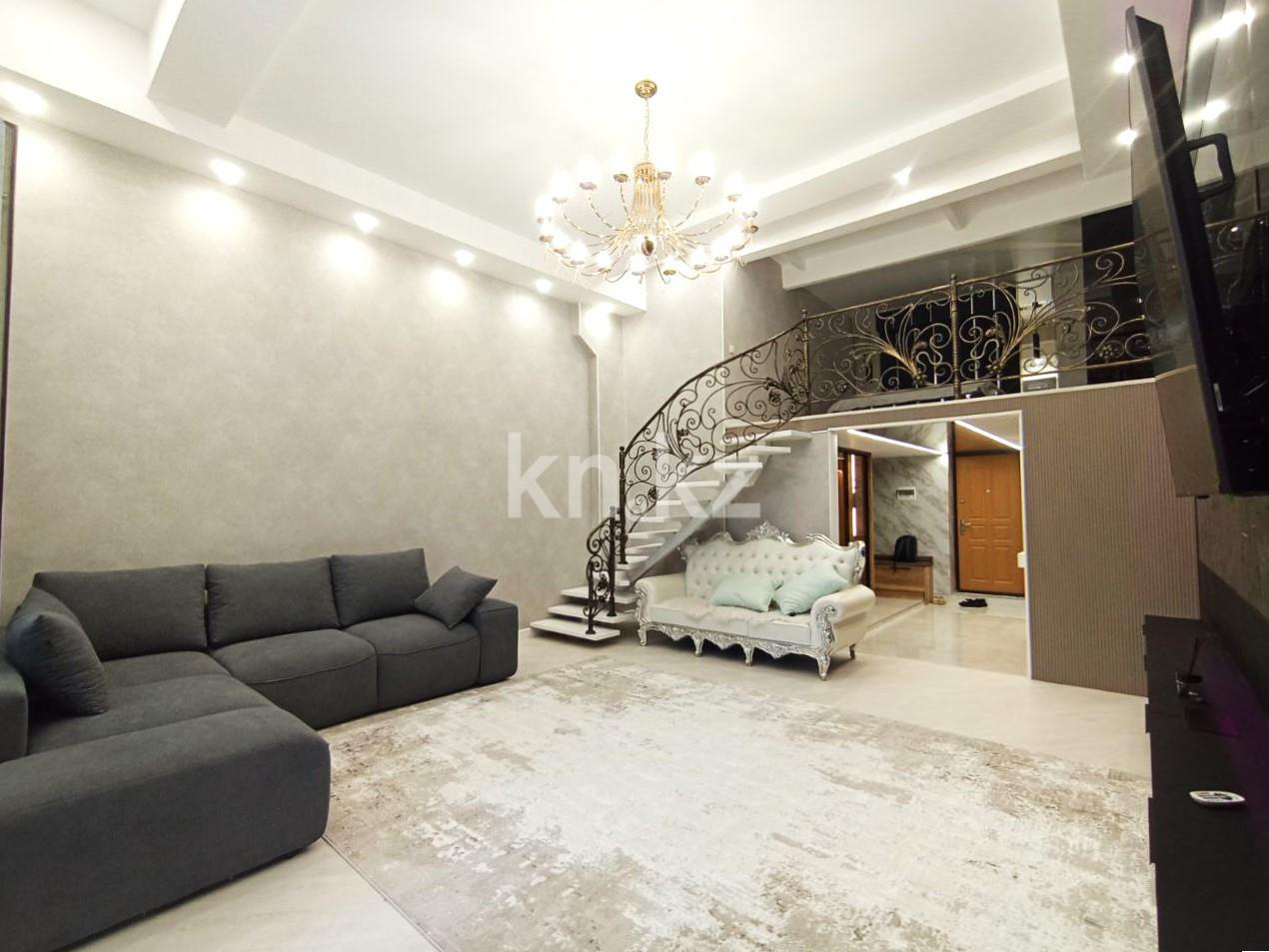 Продажа 2-комнатной квартиры, 86 м² - Продажа двухкомнатных квартир в Караганде фото 1 из 11