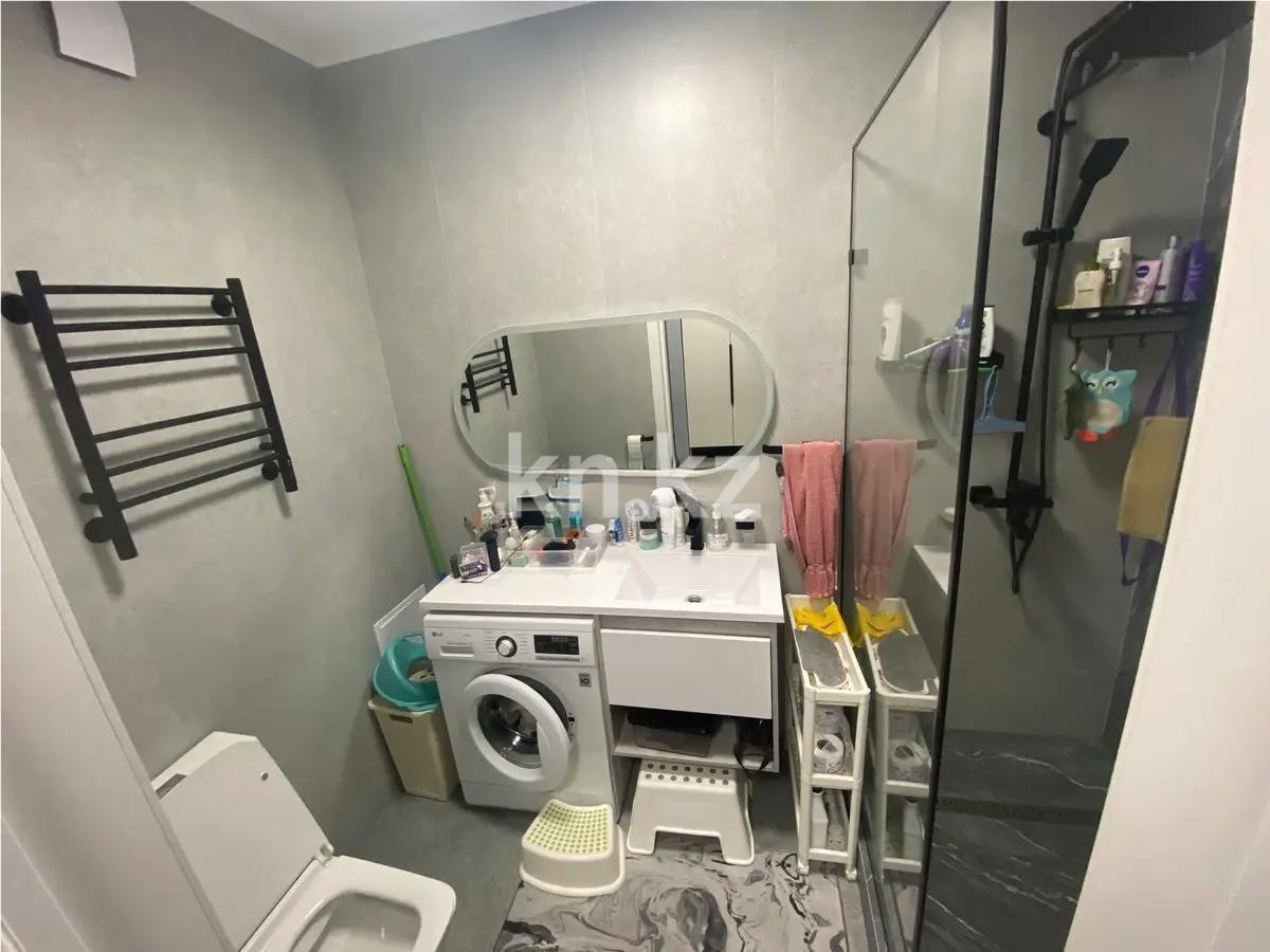 Продажа 1-комнатной квартиры, 44.6 м², пр. Тауелсыздык, дом  21 в Астане - фото 3