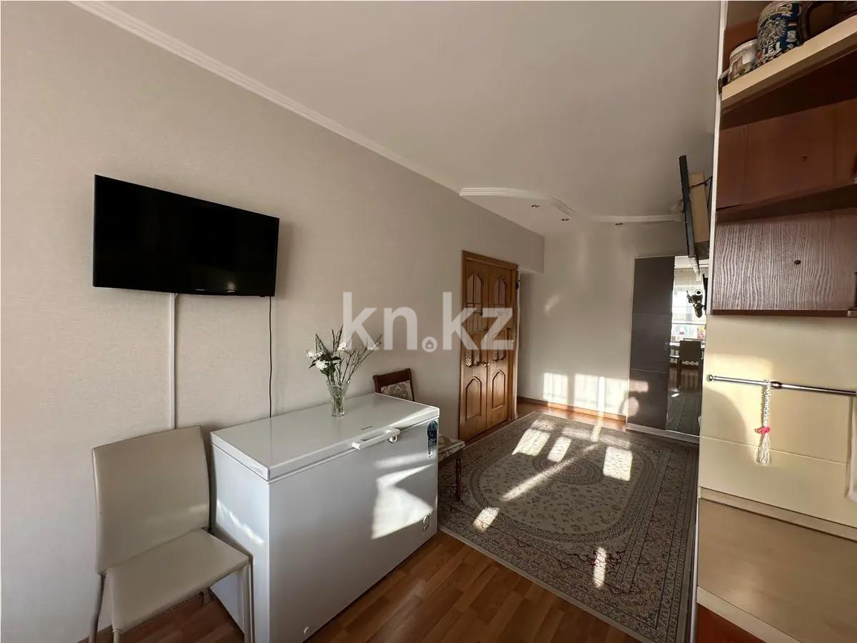 Продажа 3-комнатной квартиры, 100 м², ул. Мустафина, дом  5 - Продажа квартир в Казахстане фото 1 из 10