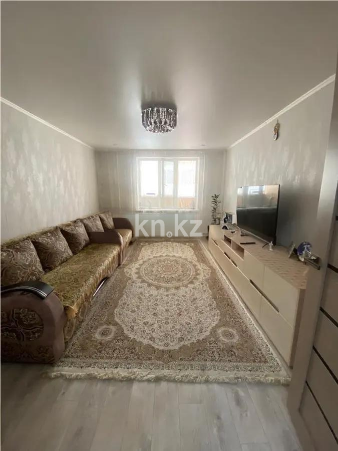 Продажа 3-комнатной квартиры, 62 м², мкр-н Мамраева (Восток-5), дом  37 - Продажа квартир в Караганде фото 1 из 12