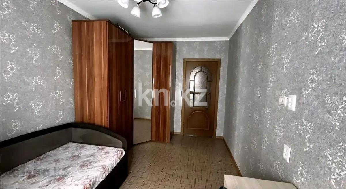 Продажа 4-комнатной квартиры, 80 м², ул. Таттимбета, дом  19 - Продажа квартир в Караганде фото 3 из 8