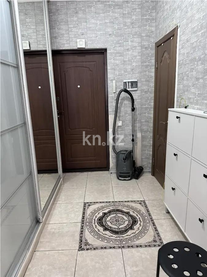 Продажа 1-комнатной квартиры, 50 м², пр. Момышулы, дом  15а в Астане - фото 5