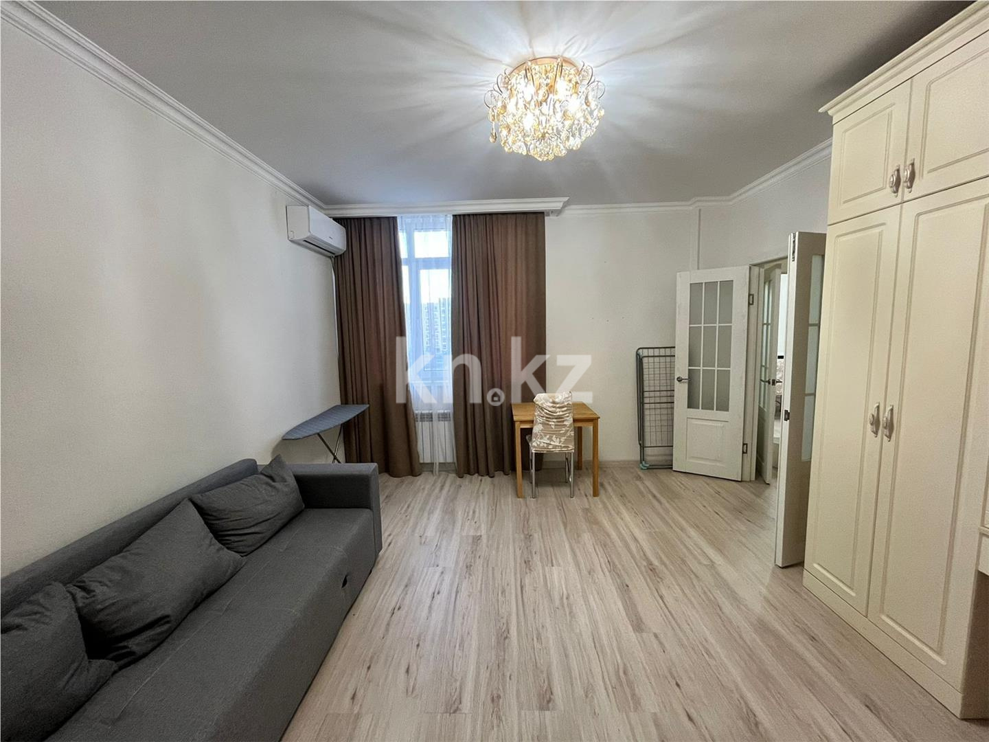 Продажа 1-комнатной квартиры, 40 м² в Астане