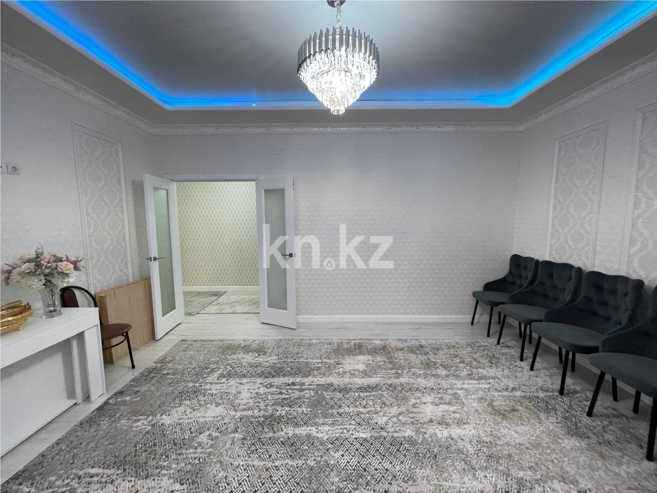 Продажа 3-комнатной квартиры, 86 м², мкр-н Степной-2, дом  14/5 в Караганде - фото 2