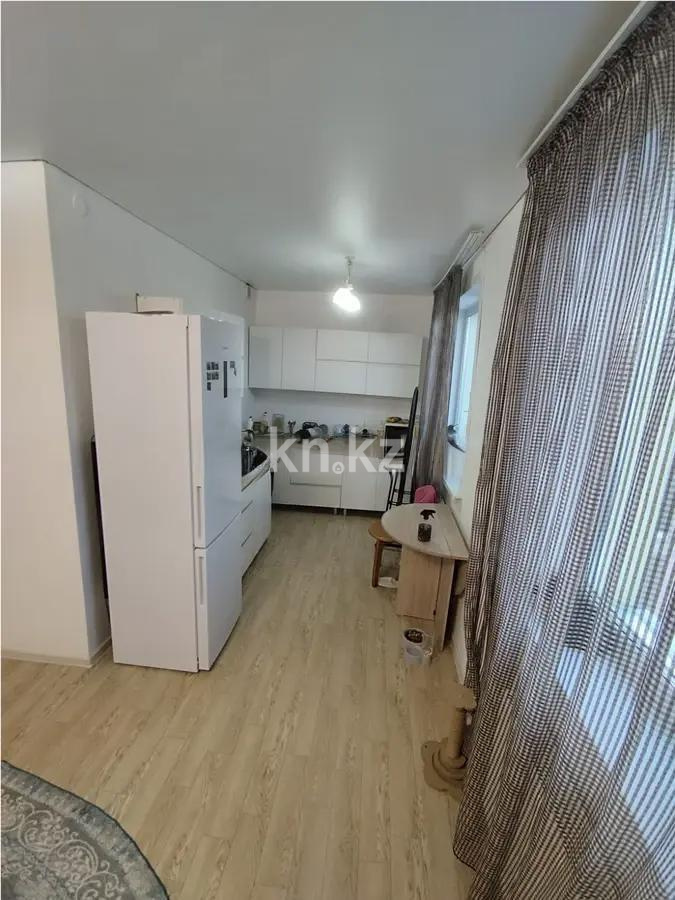 Продажа 1-комнатной квартиры, 30 м² - Продажа квартир от собственников в Караганде фото 2 из 4