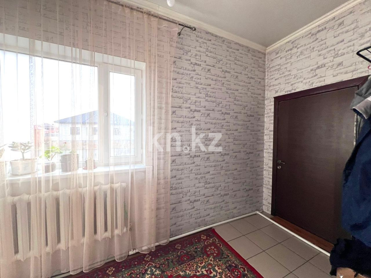 Продажа 9-комнатного дома, 298.5 м², Косшы, ул.Едил - Продажа квартир в Акмолинской области фото 18 из 36