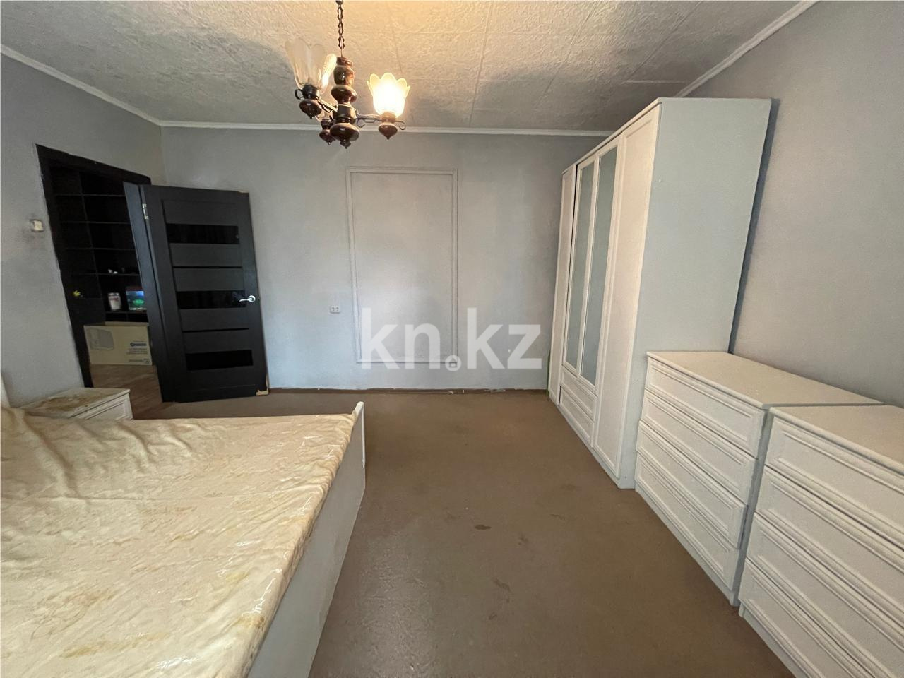 Продажа 3-комнатной квартиры, 63 м², мкр-н Степной-2 в Караганде - фото 7