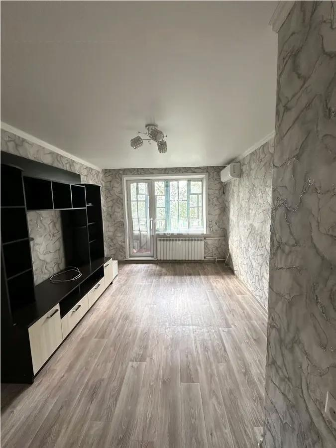 Продажа 2-комнатной квартиры, 49 м² в Шахтинске