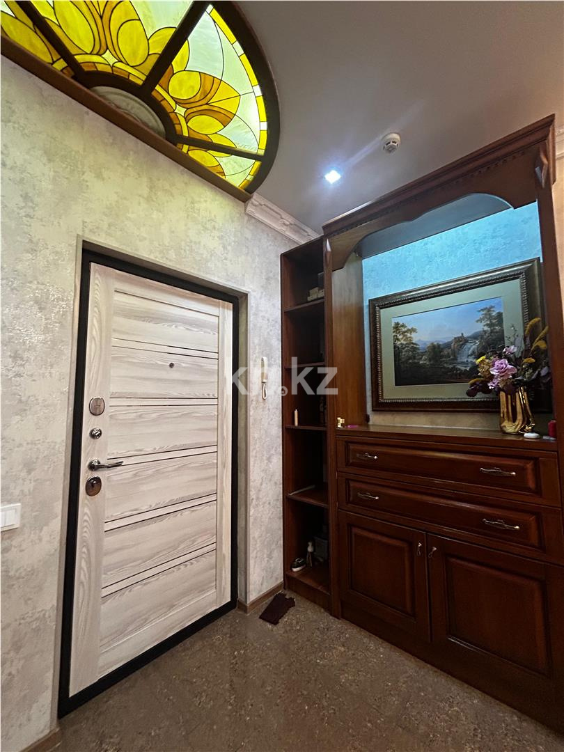 Продажа 3-комнатной квартиры, 104 м², ул. Лободы, дом  29/2 - Продажа  трехкомнатных квартир в Караганде фото 5 из 28