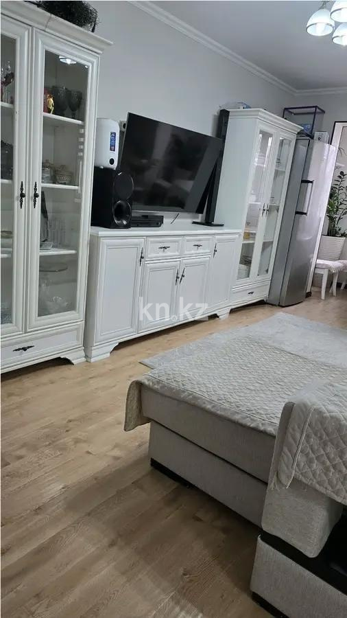 Продажа 3-комнатной квартиры, 59.3 м², ул. Санаторий Алматы, дом  4 - Продажа квартир в Алматы фото 1 из 7
