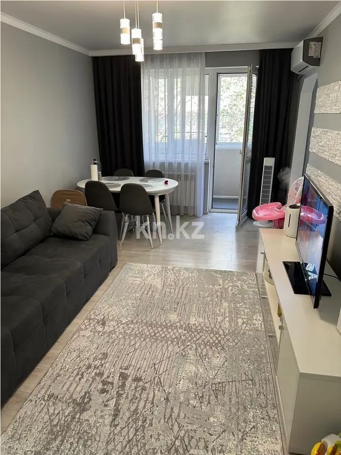 Продажа 3-комнатной квартиры, 57 м², мкр-н 2, дом  13 в Алматы