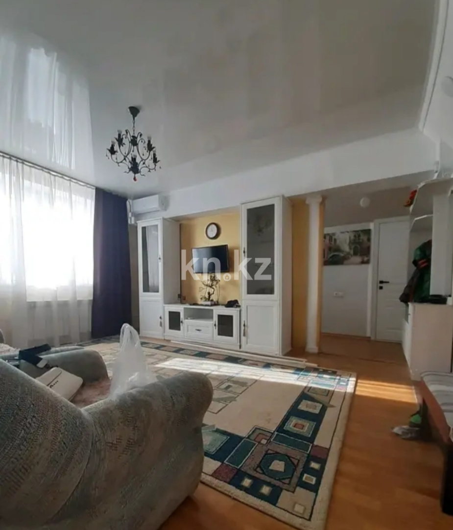 Аренда 2-комнатной квартиры, 56 м², ул. Толе би, дом  125 - ул. Муратбаева - Аренда квартиры помесячно в Алматы фото 1 из 9