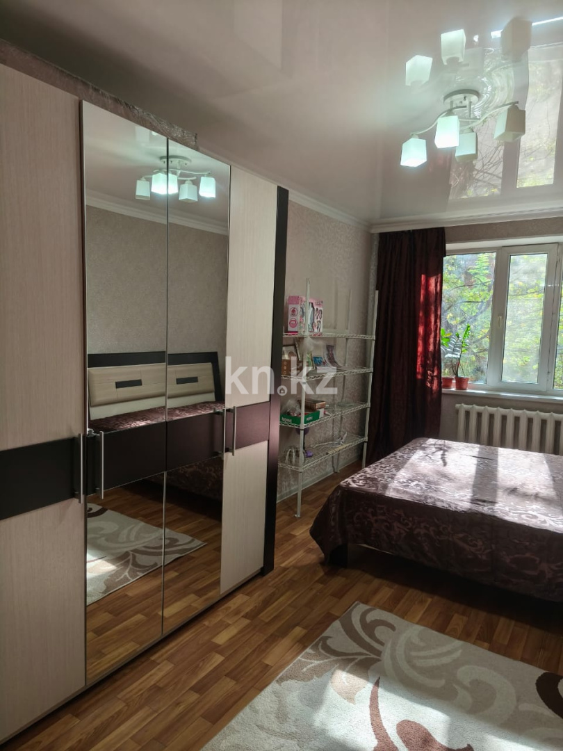 Продажа 3-комнатной квартиры, 63 м², Салтанат, дом  22 - Продажа  трехкомнатных квартир в Таразе фото 3 из 8