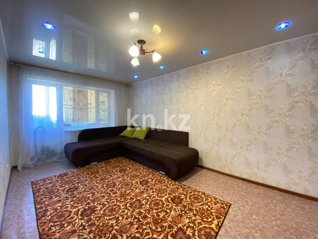 Продажа 2-комнатной квартиры, 45 м², мкр-н 21 в Караганде - фото 3