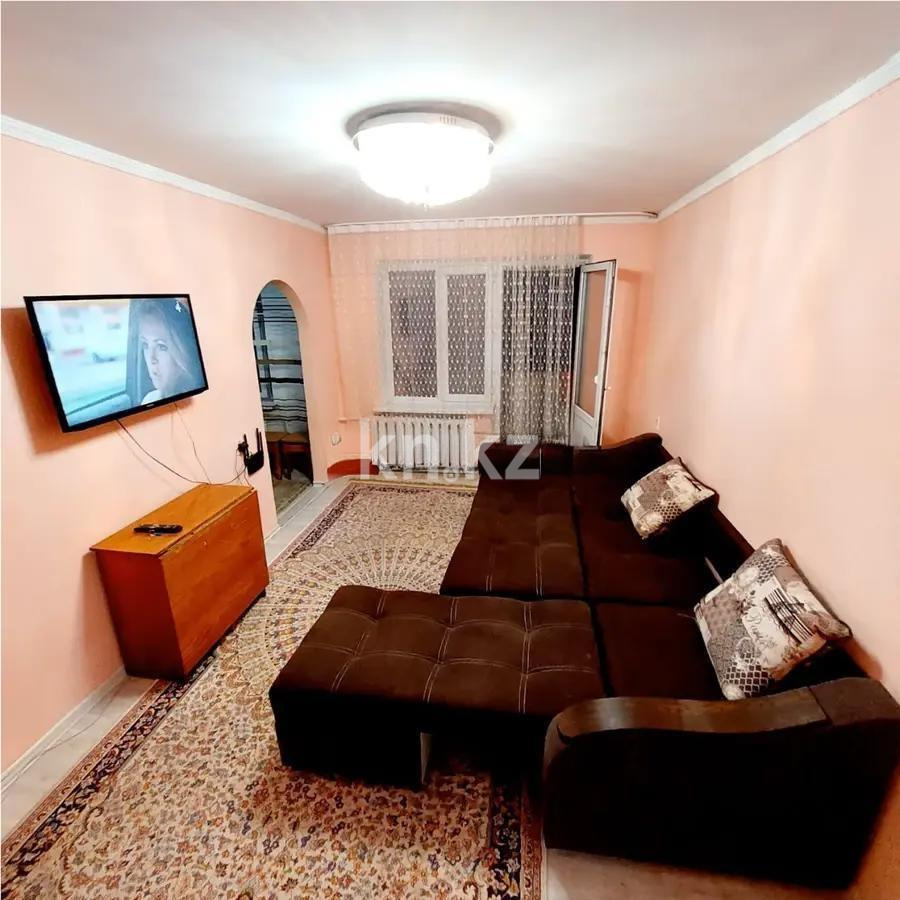 Продажа 3-комнатной квартиры, 58 м², ул. Валиханова, дом  13 - Продажа квартир в Алматы фото 1 из 5