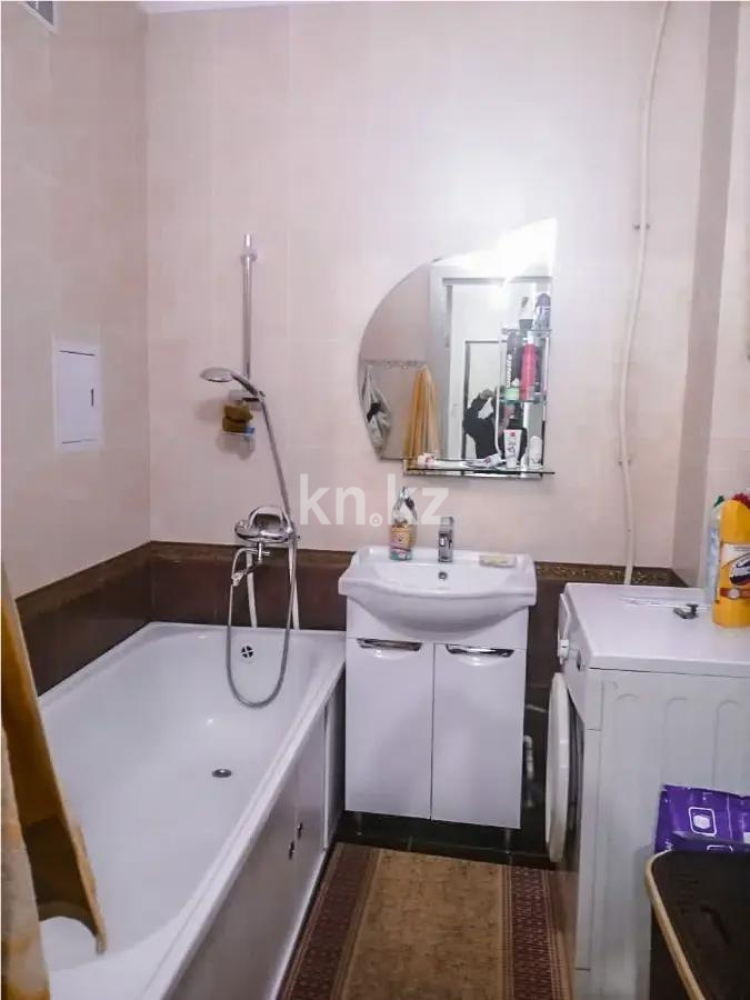 Продажа 2-комнатной квартиры, 63 м², мкр-н Кокжиек, дом  50 - Продажа  двухкомнатных квартир в Алматы без посредников с фото фото 3 из 4