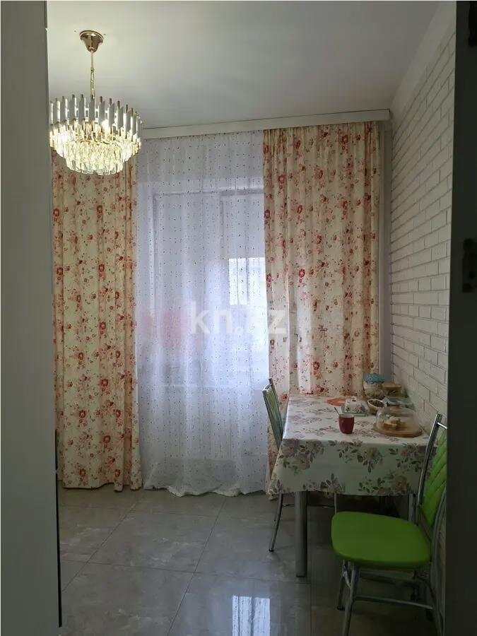 Продажа 4-комнатной квартиры, 94 м² в Алматы - фото 5