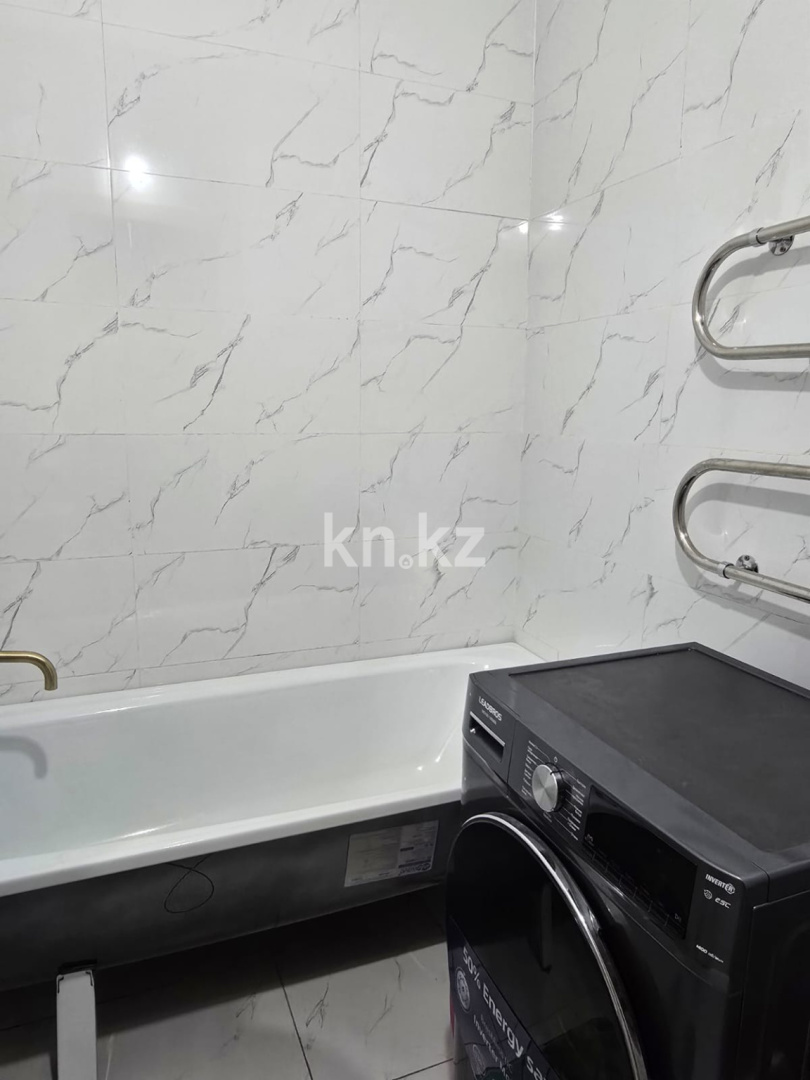 Продажа 2-комнатной квартиры, 69.1 м² - Продажа жилой и коммерческой недвижимости в Усть-Каменогорске фото 11 из 13