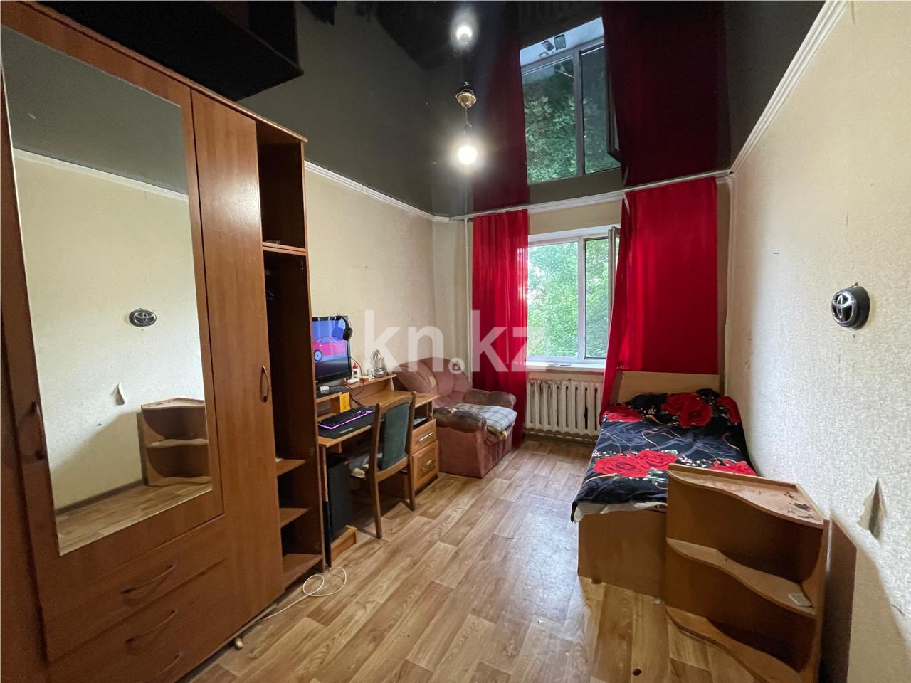 Продажа 3-комнатной квартиры, 63 м², мкр-н Степной-2 в Караганде - фото 8