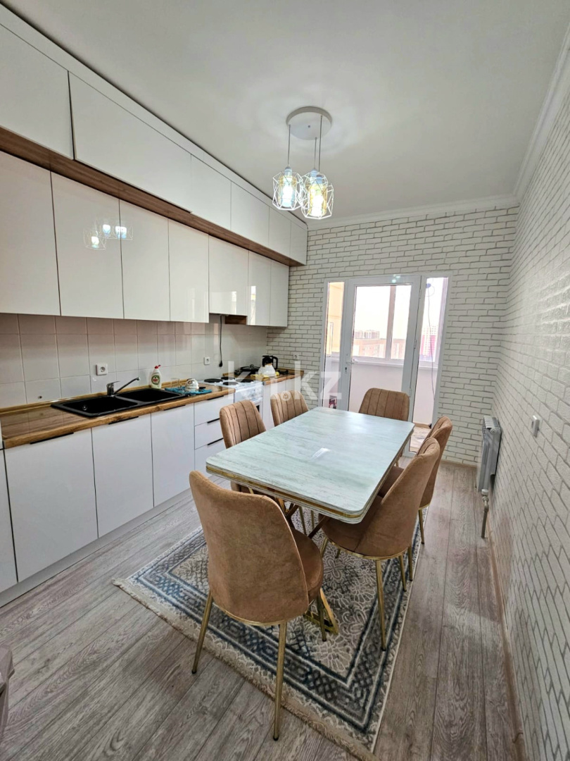 Продажа 3-комнатной квартиры, 78 м², Туран-2, дом  19а - Продажа квартир в Шымкенте фото 16 из 24