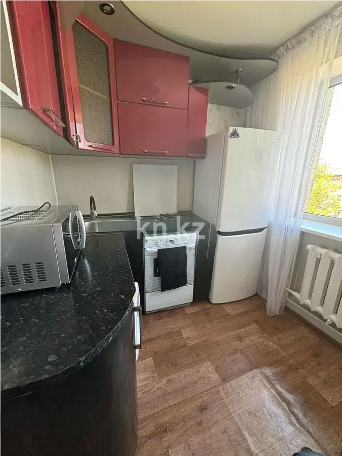 Продажа 3-комнатной квартиры, 59 м², мкр-н 21, дом  8 в Караганде - фото 4