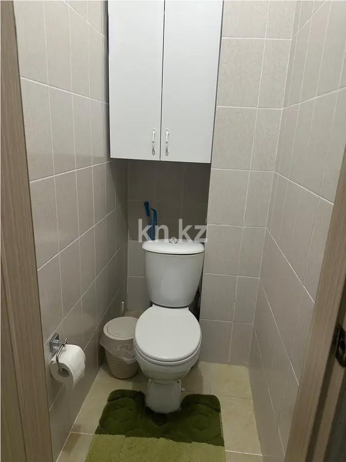 Продажа 2-комнатной квартиры, 57 м², пр. Абылай хана, дом  52 в Астане - фото 4