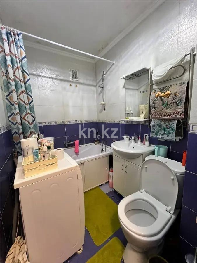 Продажа 3-комнатной квартиры, 56 м², ул. Басенова, дом  39 в Алматы - фото 4