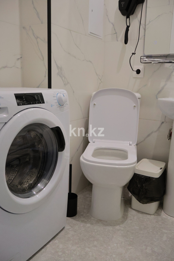 Аренда 1-комнатной квартиры посуточно, 32 м², ул. Керей, Жанибек хандар, дом  9 - пр. Кабанбай батыра - Аренда квартир посуточно в Астане без посредников фото 20 из 25