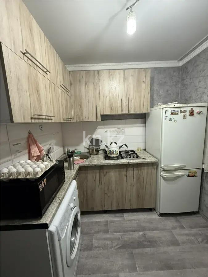 Продажа 2-комнатной квартиры, 45 м², 3 мкр., дом  35 в Алматы - фото 3