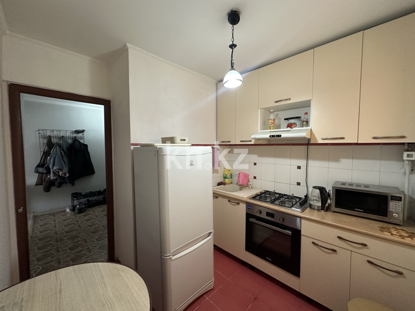 Продажа 3-комнатной квартиры, 50.1 м² - Продажа квартир в районе Михайловка в Караганде фото 11 из 19