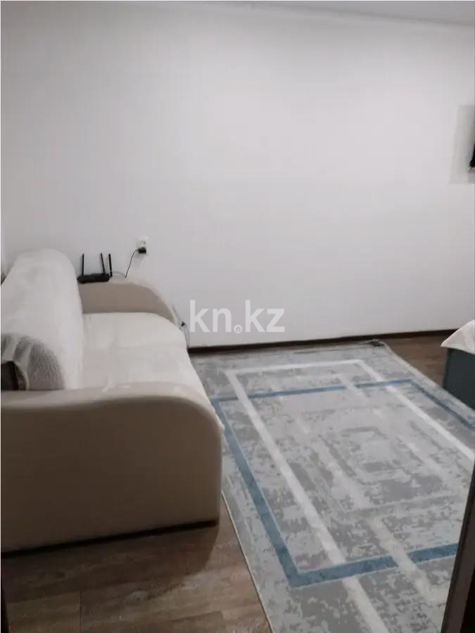 Продажа 1-комнатной квартиры, 39 м², 19 мкр., дом  71 - Продажа квартир в Казахстане фото 1 из 2