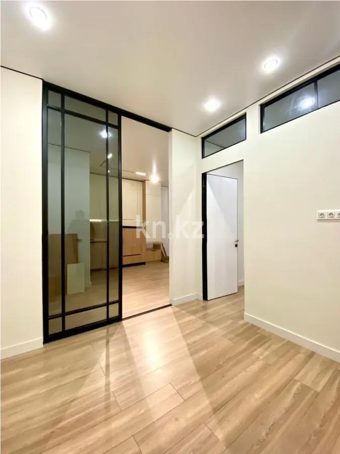 Продажа 2-комнатной квартиры, 56 м², пр. Райымбека, дом  348/1 в Алматы - фото 2