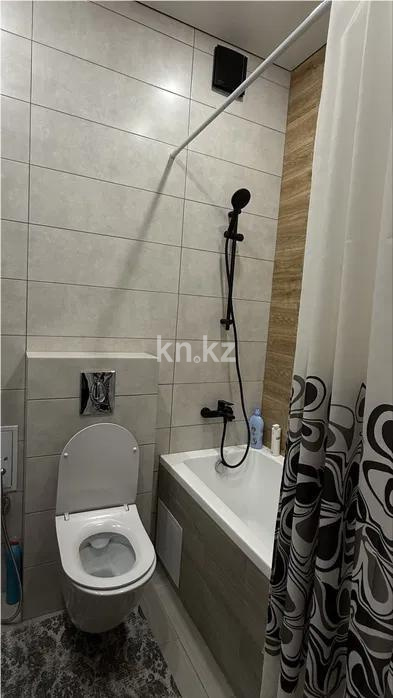 Продажа 2-комнатной квартиры, 62 м², ул. Ашимова, дом  21 - Продажа  двухкомнатных квартир в Караганде фото 4 из 5